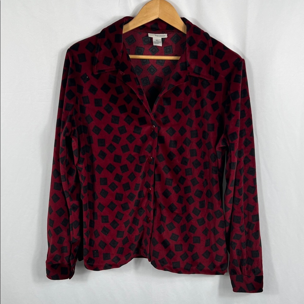 Vintage 90s basic equipment women’s long sleeve button up shirt XL 100% polyeste